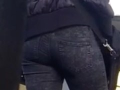 Candid - Teen Ass In Black Tight Jeans