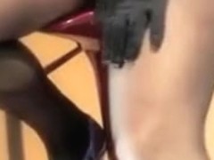 Geile Spiele auf dem Hocker