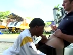 Black thug sucks white cock