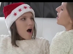 bella and trinity 3some