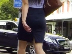 Candid - Turkish MILF In Skirt iIce Ass Leggs Body