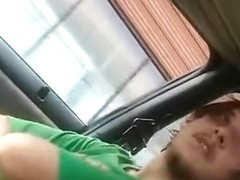 CRUISING RUBIO ME COME LA POLLA EN EL COCHE - PUBLIC HIDDEN.mp4