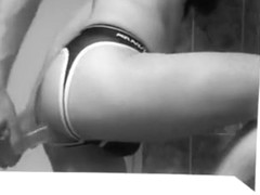 Fran?ais c?libataire : branle et gode en jockstrap