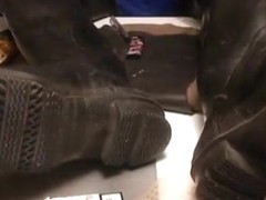 nlboots - rubber bata waders on the table