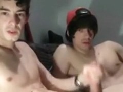 Amateur Twinks Having Fun