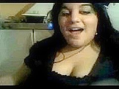 Chubby bitch shows her tits