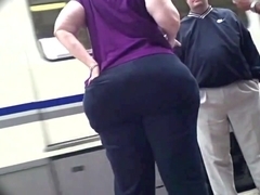 Big Butt BBW Street Milf - 7