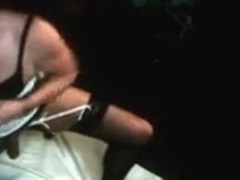 Nasty mature girlsy gives a head