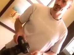 Willy And The Photo Shoot