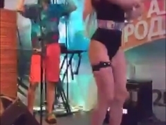 russian girls dancing in bikini sexy