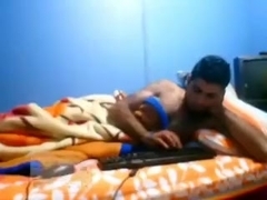 VENEZOLANO PAJEANDOSE three