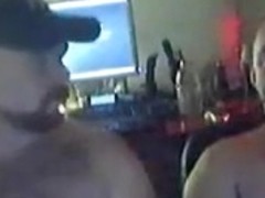 Reds Poppers n smoke