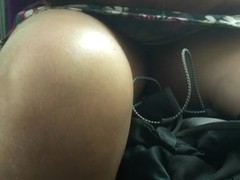 tram upskirt